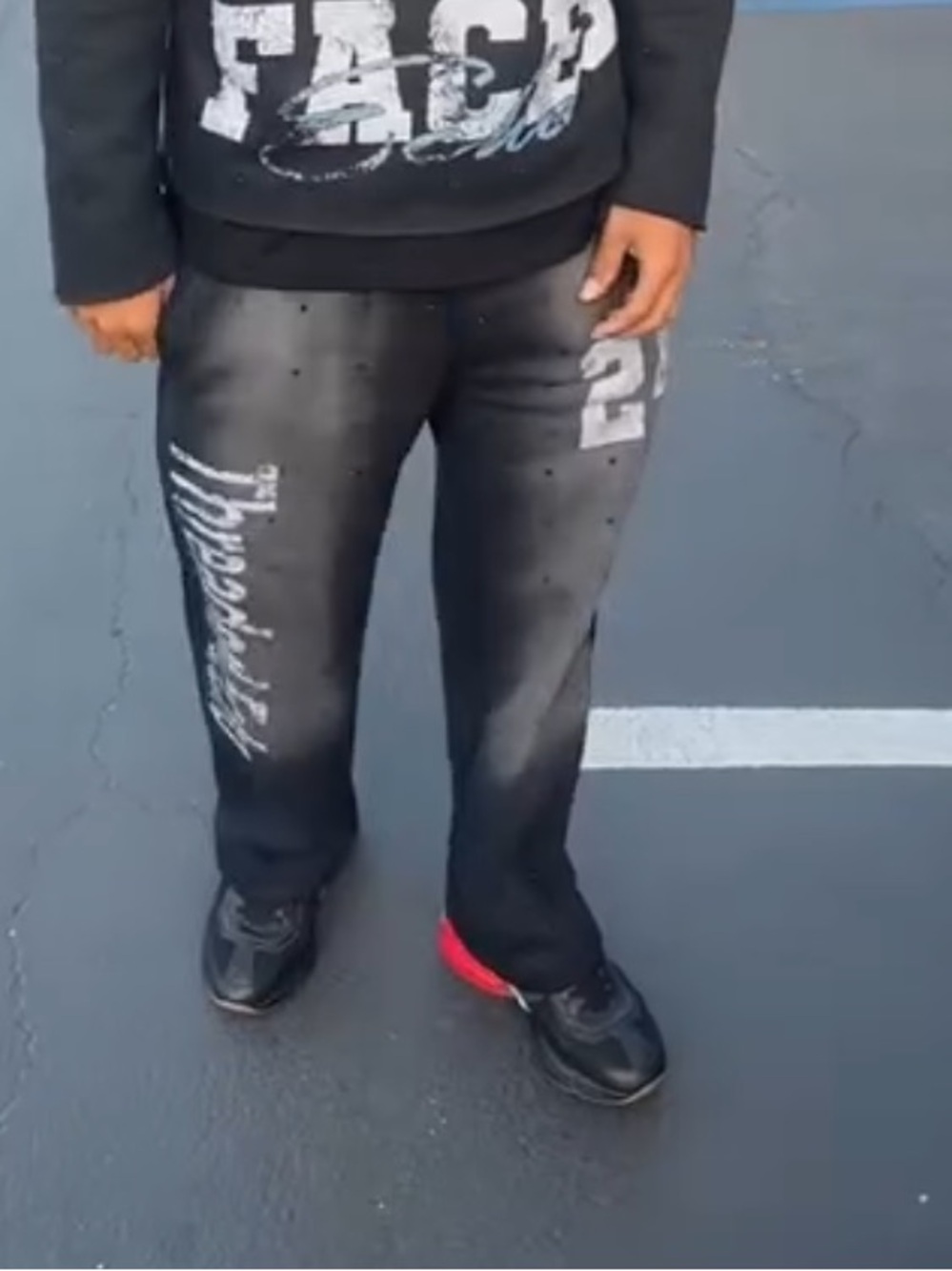 Threaded Echo Bejeweled Sweatpants - Picture 7 of 7